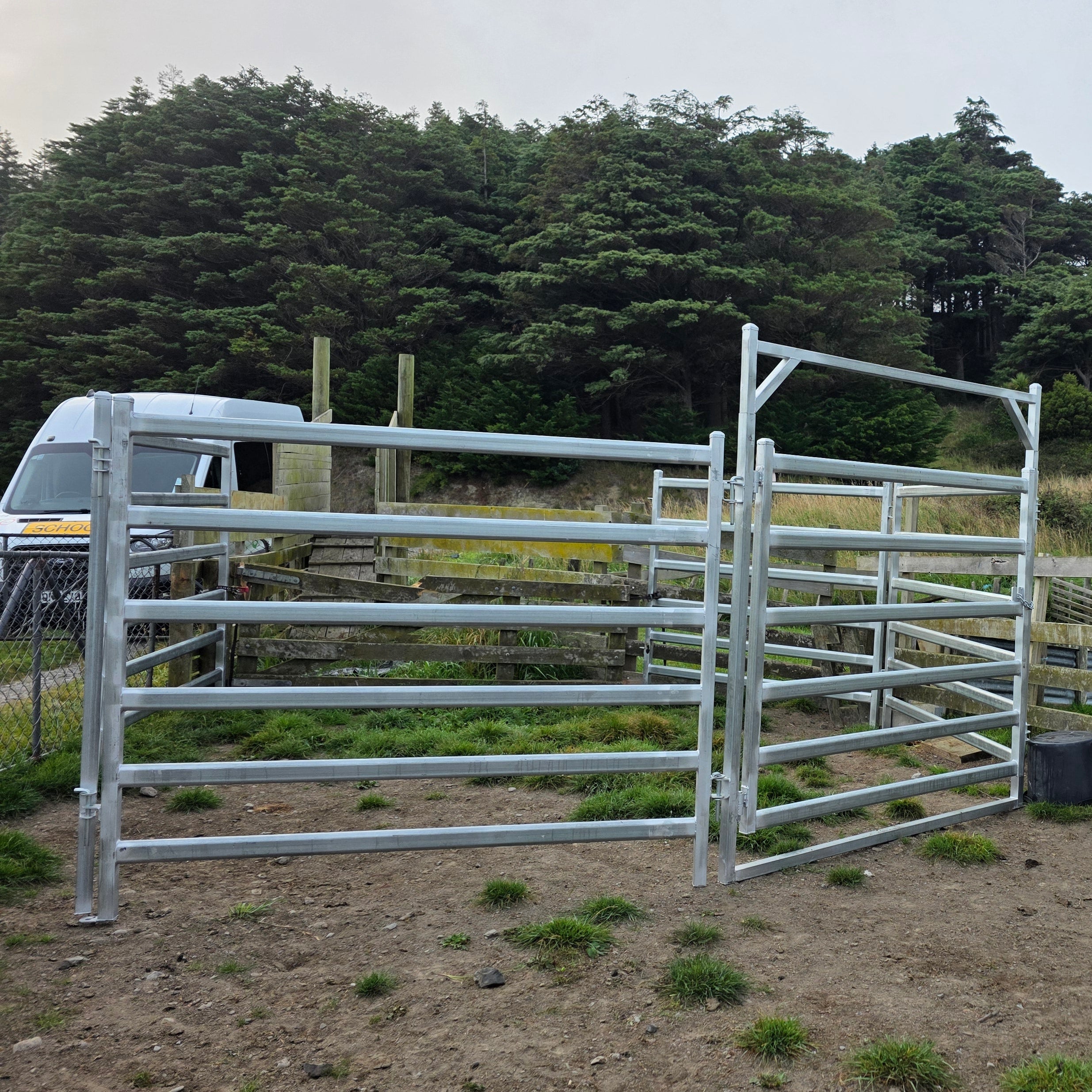 Modular Horse Yard Panels & Gates